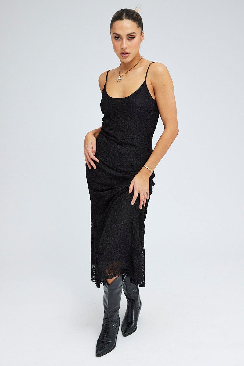 Black Maxi Dress Sleeveless Scoop Neck Flare Hem Lace