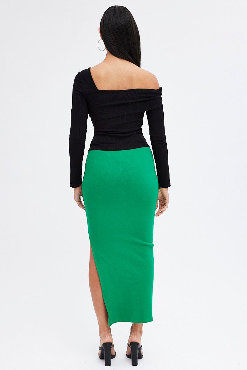 Green Maxi Skirt V Detail